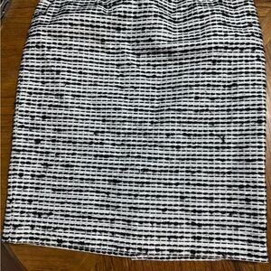 Jones New York Monochrome Patterned Pencil Skirt
